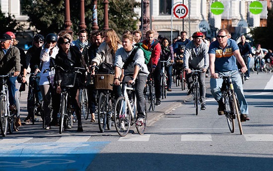 تصاویر/ برای دوچرخه سواری به این شهر‌ها سفر کنید