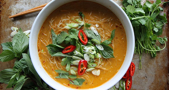 سوپ سبزیجات بهاری را امتحان کنید